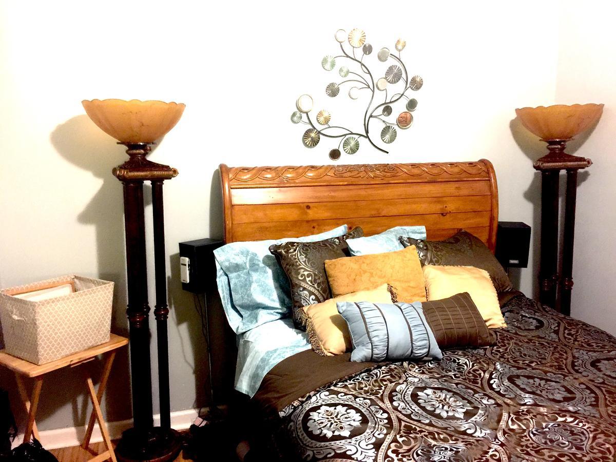 Premier National Harbor House Bed & Breakfast *